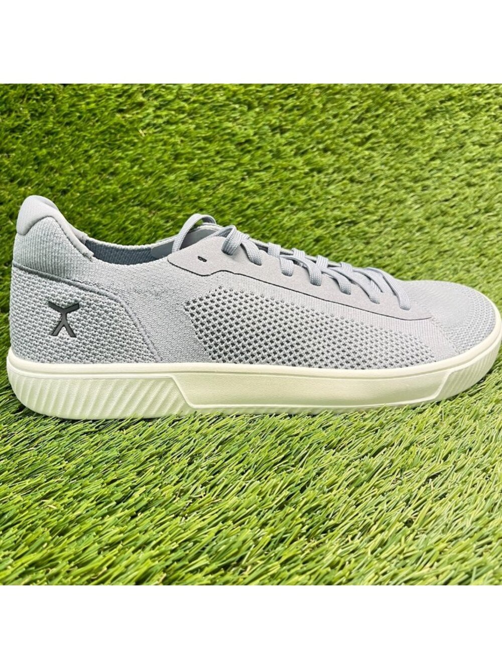 Flux Footwear Adapt Trainer Gray White Mens Size 12 Athletic Knit Shoes Sneakers